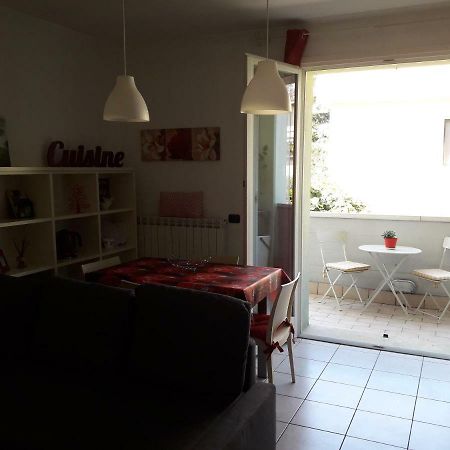Palazzina Mary Apartment ลุคคา ภายนอก รูปภาพ